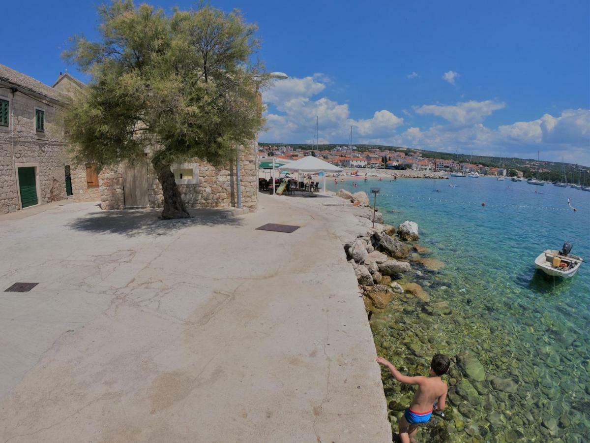 Apartment Vesna Primošten Екстериор снимка