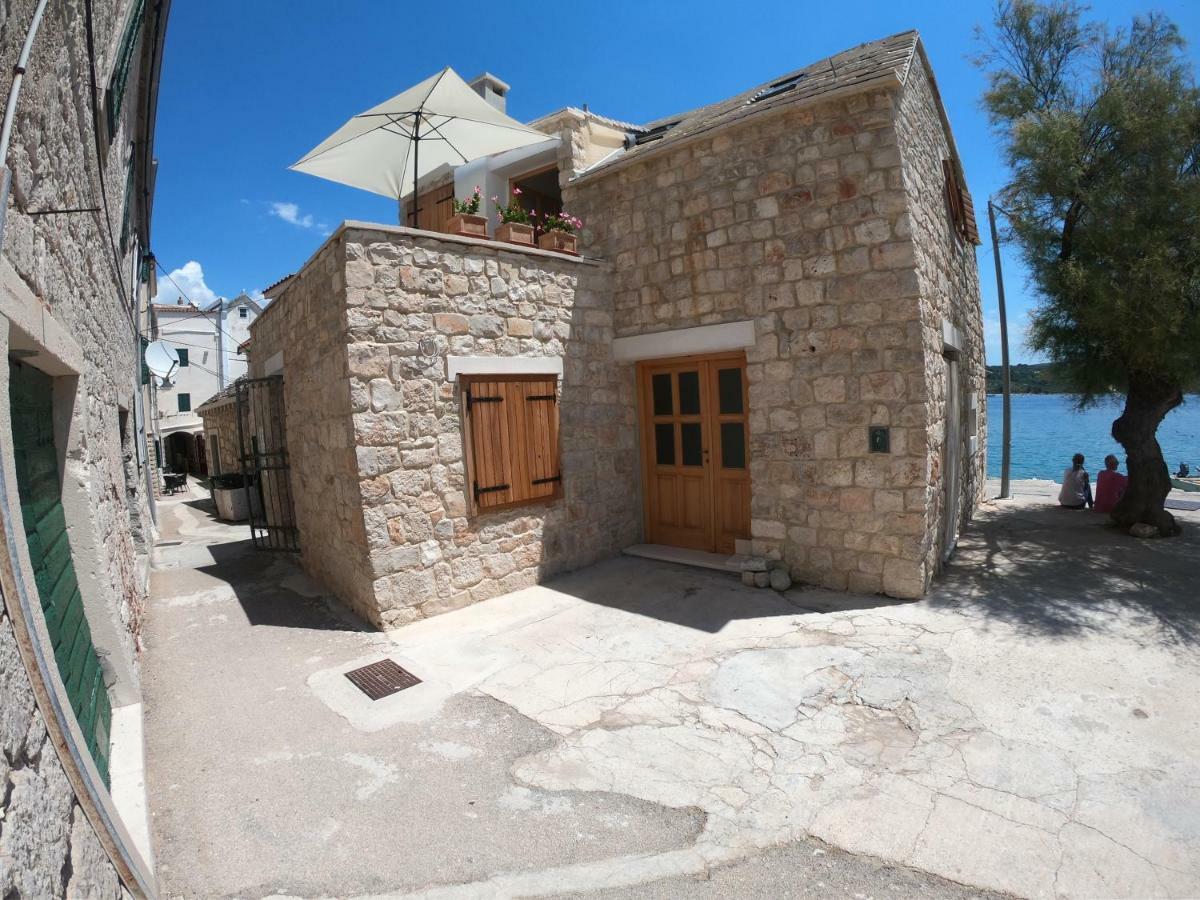 Apartment Vesna Primošten Екстериор снимка